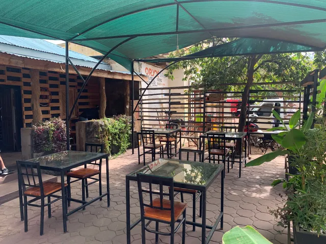 One Bike Pitstop Café & Bar