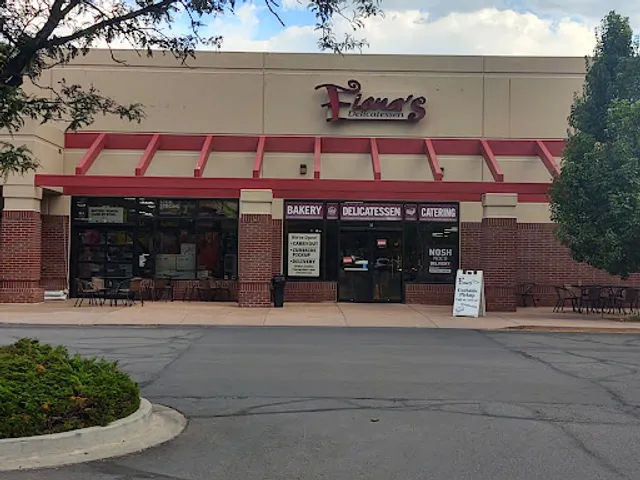 Fiona's Deli, Bakery & Catering
