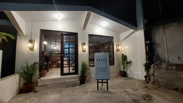 PAULS dining + kitchen