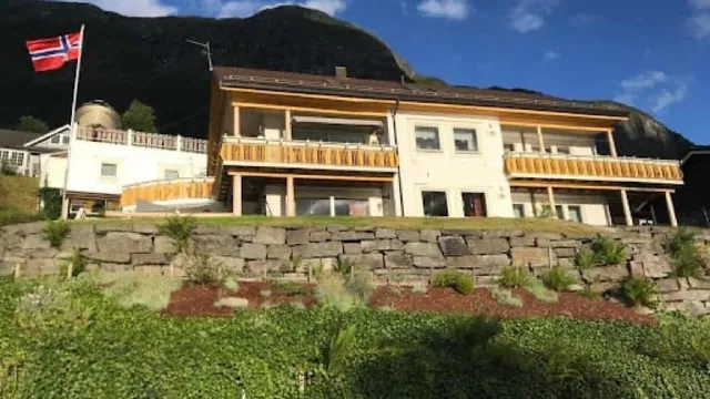 Panorama Fjord Olden