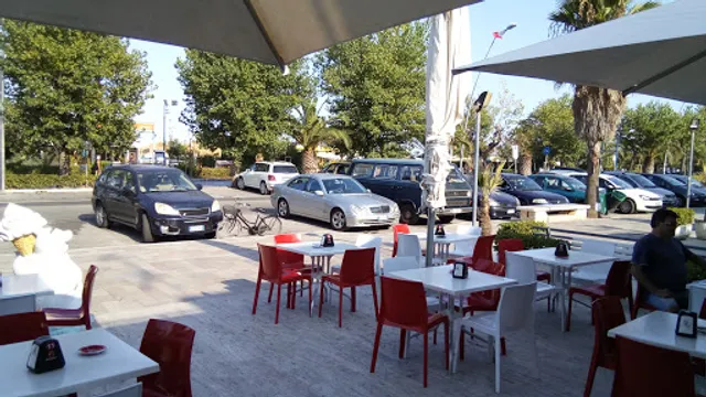 Pastry ice cream bar Rossini