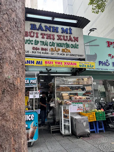 Bánh mì Bùi Thị Xuân