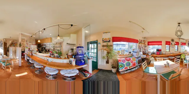 ベジカフェ 豊山町豊場