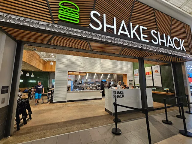 Shake Shack Orlando Premium - Food Court