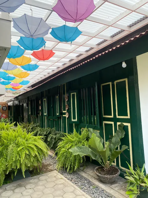 Sewu Bengi, Family Home Stay