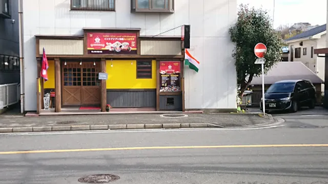 アジアン フード スバカマナ