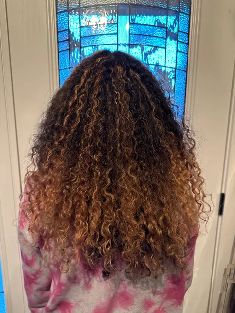 Hello Darlin' Salon and Spa