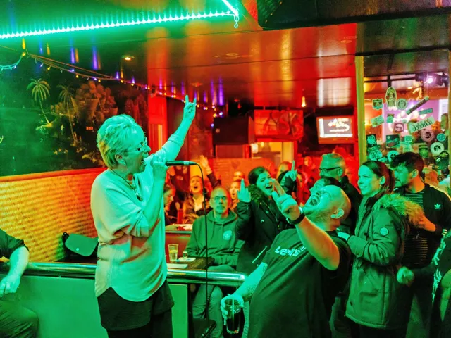 Thai Oase Karaokebar Hamburg