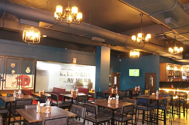 The Studs Sports Bar - All Day Diner & Taproom