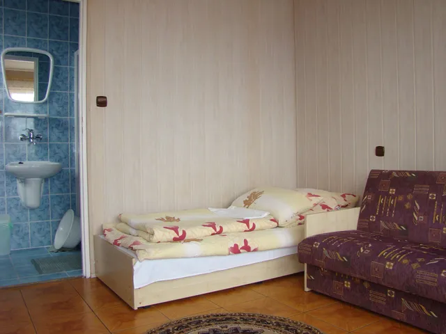 Maszop. Guest rooms and cottages