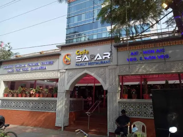 Cafe Safar Family Restaurant