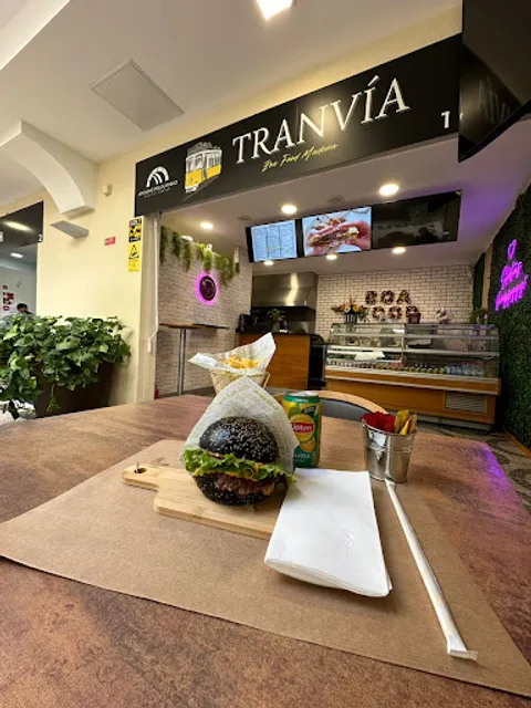 Tranvia Food