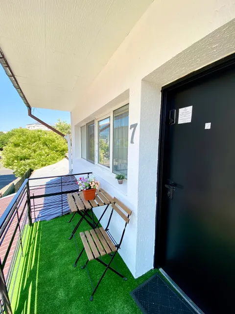 Downtown Victoria Studios By CityBookings