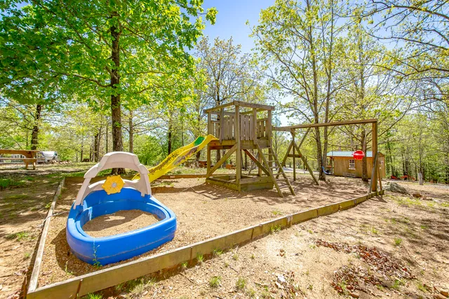 Mockingbird Mountain Resort