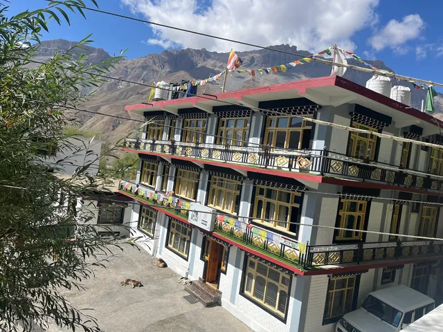 Hotel Spiti monk