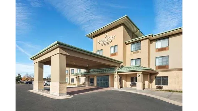Country Inn & Suites by Radisson, Madison West, WI