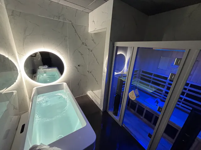 SweatHouz Hingham Contrast Therapy Studio