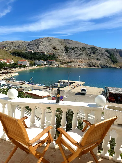 Apartments Niko Metajna Island Pag