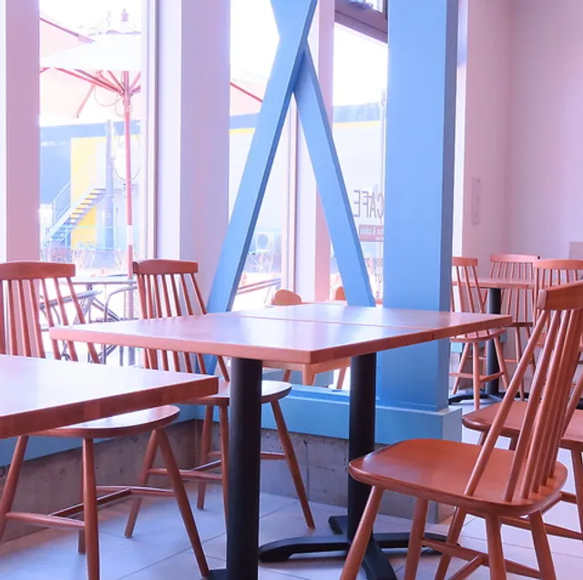 TAK CAFE 相模大塚