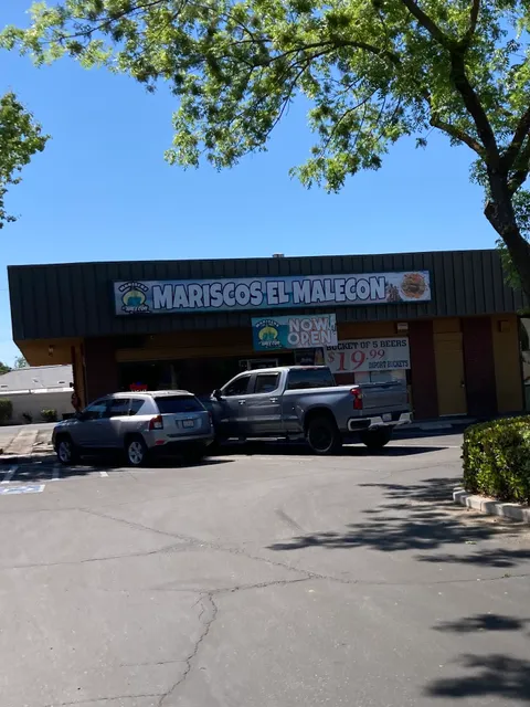 Mariscos El Malecon