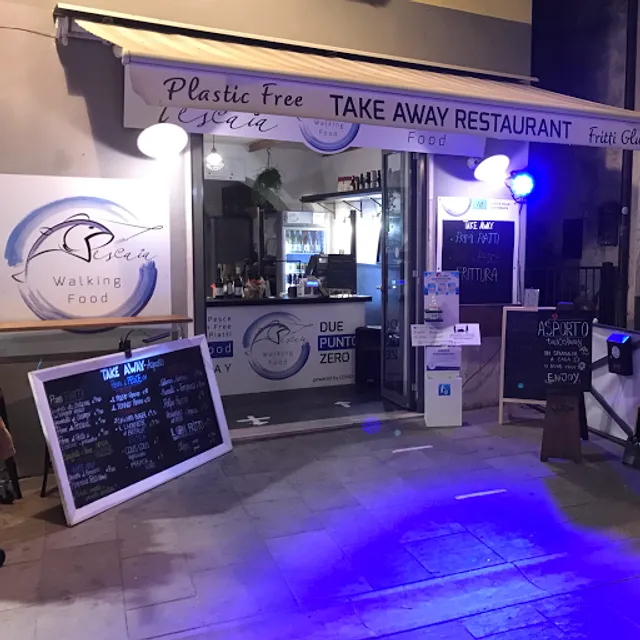 Pescaia Walking Food