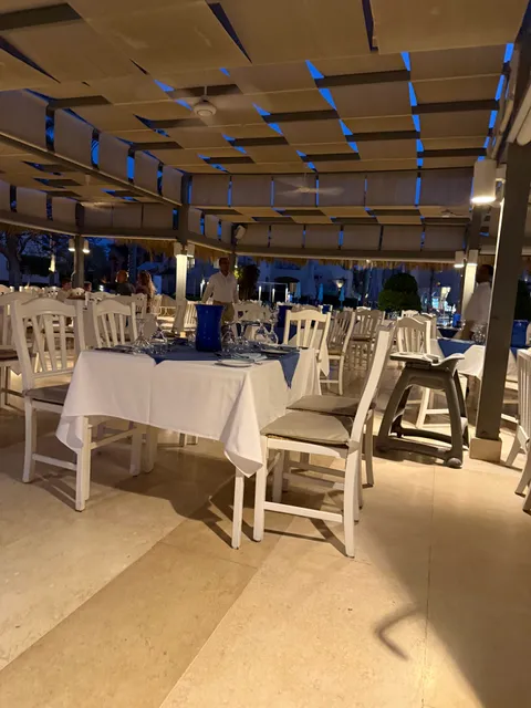 Aqua Restaurant