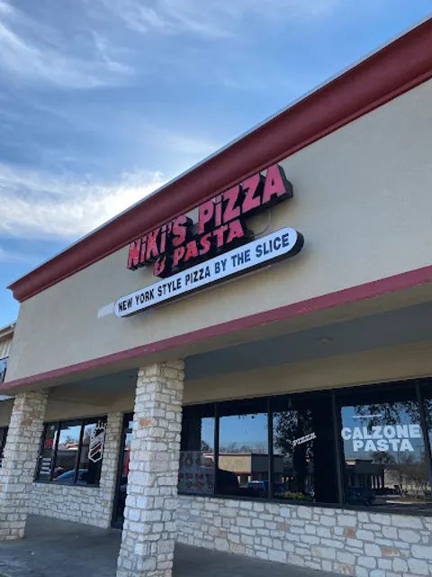 Niki's Pizza & Pasta - Round Rock