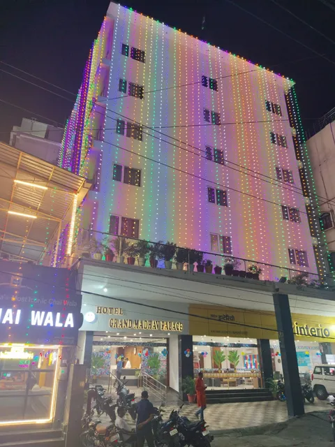 HOTEL GRAND MADHAV PALACE-BEST HOTEL IN MUZAFFARPUR
