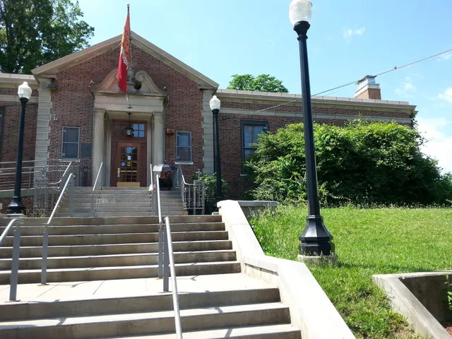 West New Brighton Library