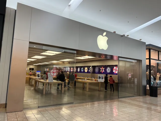 Apple Southcenter