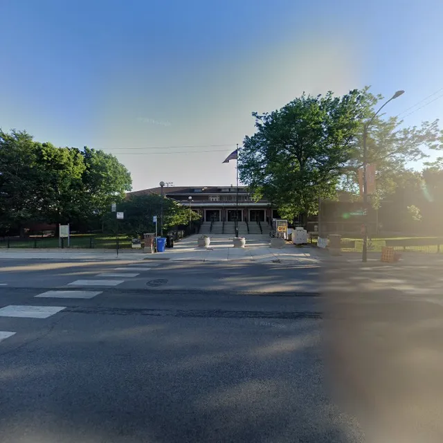 Eckhart Park Field House