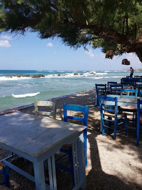 Tsalikis Fishermen Bar