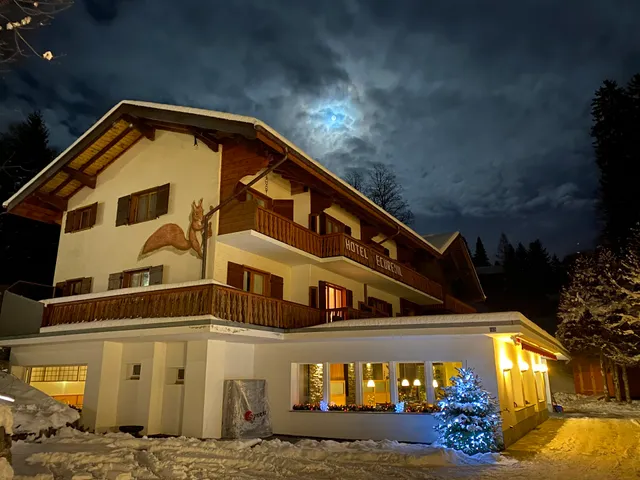 Hôtel Ecureuil - Villars