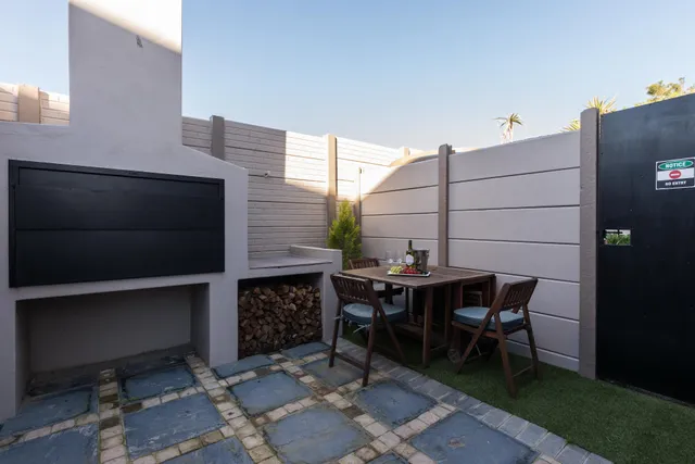 Suburban Bliss Guest Accommodation