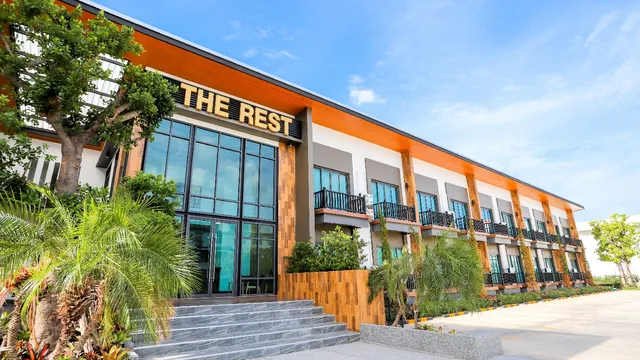 The Rest Hotel