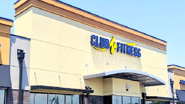 Club Fitness - Florissant