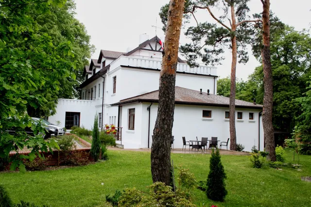 Dworek Biały Domek