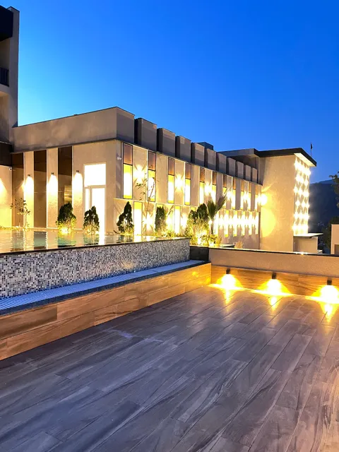 Baantalai Hotel and Resort