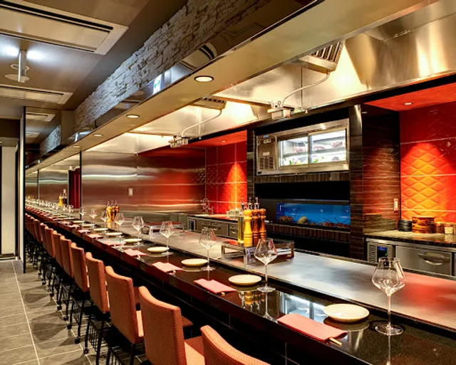 mahoroba Teppan Okinawa-TEPPANYAKI Steak & Wine Bar