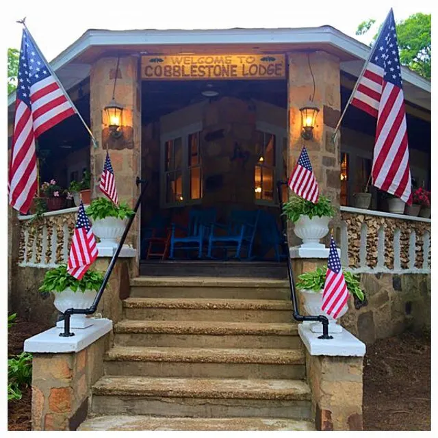 Cobblestone Lodge and River Resort