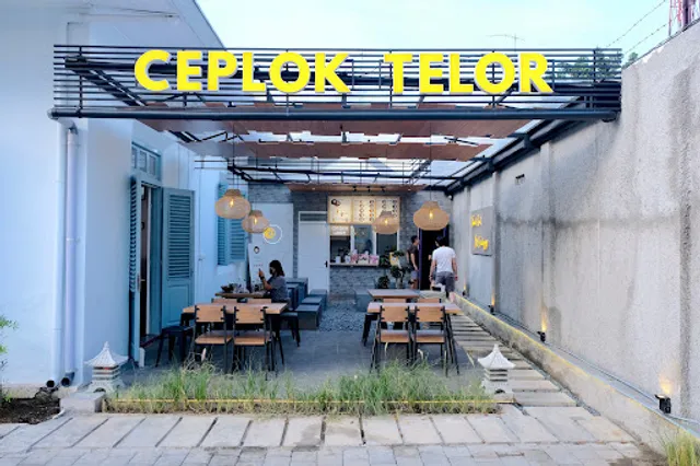 Ceplok Telor, Salatiga