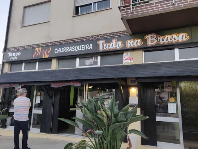 Churrasqueira Tudo na Brasa