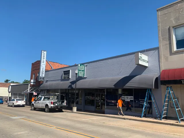 Cobblestone Frame & Art Gallery