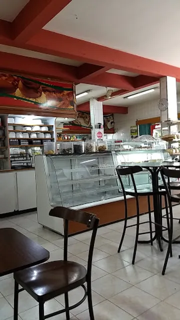 Lisboa Bakery & Confectionery