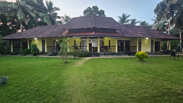 Bharathapuzha Resort .