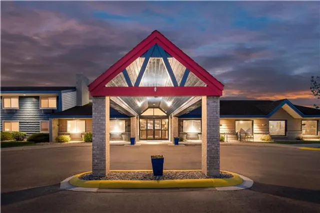AmericInn by Wyndham Crookston U of M Crookston