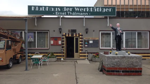 Ostalgie Kantine & Klubhaus der Werktätigen "Ernst Thälmann"