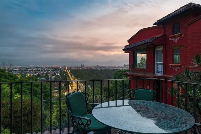 Villa San Jose Hotel & Suites