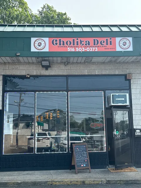 Cholita Deli