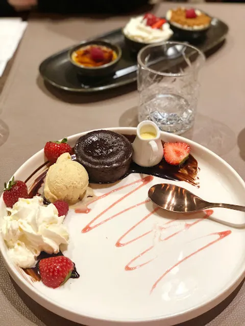 L'Othentique Restaurant